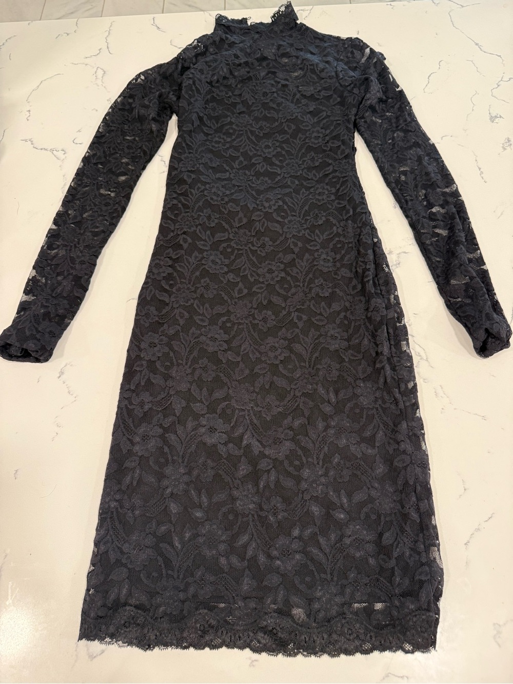 Moda International Black Lace Long-Sleeve Midi Dress